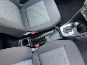 Volkswagen Polo Vivo 1.6 Life TIP - Image 12