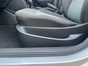 Volkswagen Polo Vivo 1.6 Life TIP - Image 19