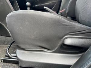 Suzuki Swift 1.2 GL - Image 19