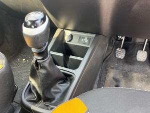 Renault Kwid 1.0 Climber 5-Door - Image 13
