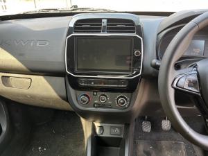 Renault Kwid 1.0 Climber 5-Door - Image 17