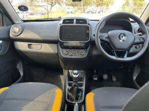 Renault Kwid 1.0 Climber 5-Door - Image 6
