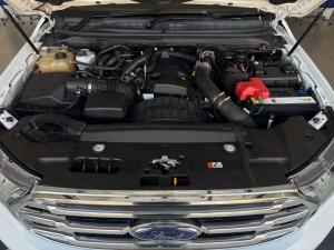 Ford Everest 2.0D BI-TURBO LTD 4X4 automatic - Image 13
