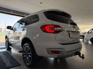Ford Everest 2.0D BI-TURBO LTD 4X4 automatic - Image 5