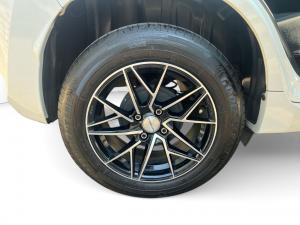 Toyota Starlet 1.5 Xi - Image 16