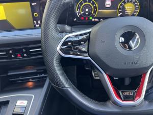 Volkswagen Golf GTI - Image 19