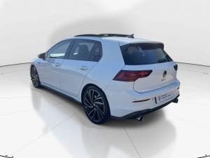 Volkswagen Golf GTI - Image 5