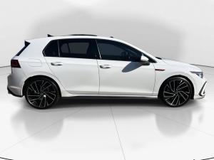 Volkswagen Golf GTI - Image 8