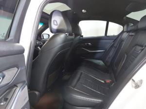 BMW 3 Series 330i M Sport - Image 10