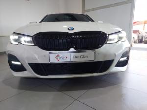 BMW 3 Series 330i M Sport - Image 2