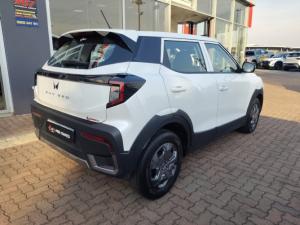 Mahindra XUV 3XO 1.2T MX2 auto - Image 3