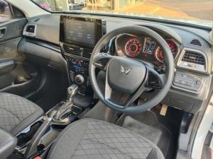 Mahindra XUV 3XO 1.2T MX2 auto - Image 6
