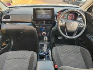 Mahindra XUV 3XO 1.2T MX2 auto - Image 7