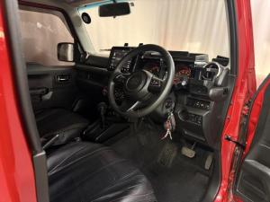 Suzuki Jimny 1.5 GLX AllGrip 5-door auto - Image 5