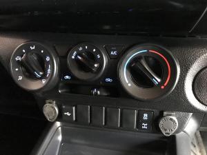 Toyota Hilux 2.8GD-6 Xtra cab Legend 55 - Image 18