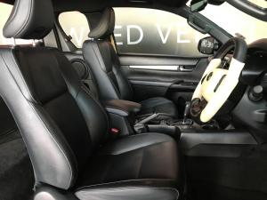 Toyota Hilux 2.8GD-6 Xtra cab Legend 55 - Image 9