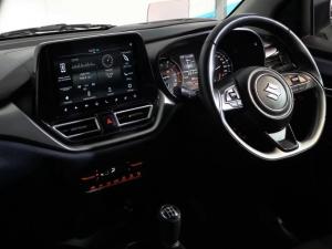 Suzuki Baleno 1.5 GLX manual - Image 10
