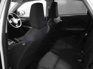 Suzuki Baleno 1.5 GLX manual - Image 14
