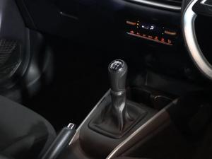 Suzuki Baleno 1.5 GLX manual - Image 23