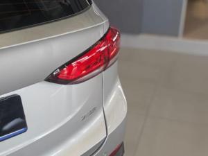 MG ZS Pro 1.5T Comfort - Image 8