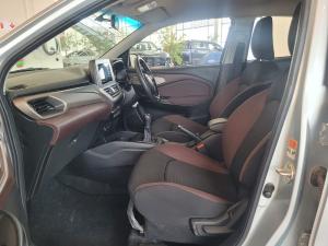 Toyota Starlet Cross 1.5 XS manual - Image 13