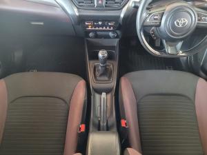 Toyota Starlet Cross 1.5 XS manual - Image 14