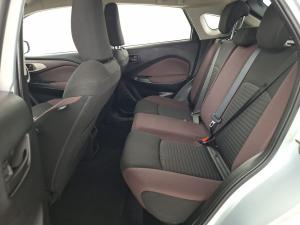 Toyota Starlet Cross 1.5 XS manual - Image 15