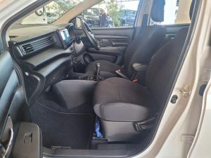 Toyota Rumion 1.5 SX manual - Image 14