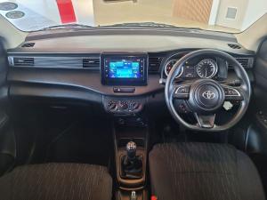 Toyota Rumion 1.5 SX manual - Image 15