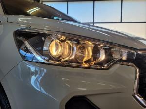 Toyota Rumion 1.5 SX manual - Image 2