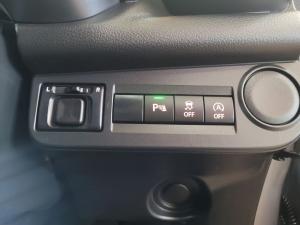 Toyota Vitz 1.0 XR manual - Image 22