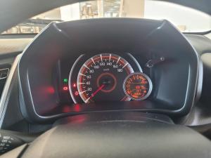 Toyota Vitz 1.0 XR manual - Image 24