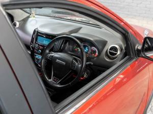 Haval H1 1.5 - Image 19