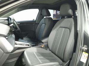 Audi A3 sedan 35TFSI S line - Image 12