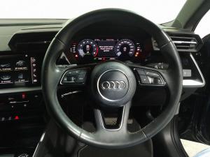 Audi A3 sedan 35TFSI S line - Image 19