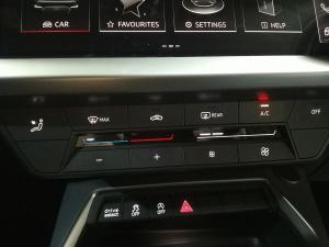 Audi A3 sedan 35TFSI S line - Image 24