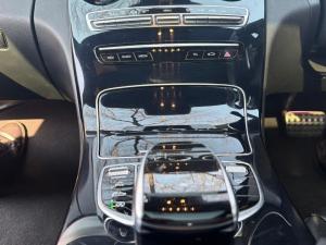 Mercedes-Benz C-Class C200 - Image 18