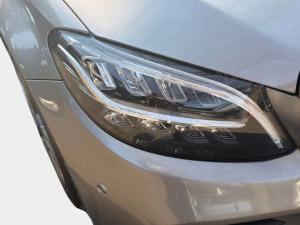 Mercedes-Benz C-Class C200 - Image 19