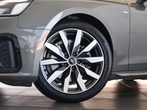 Audi A4 35TDI S line - Image 3
