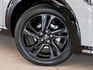 Mazda CX-3 2.0 Carbon Edition - Image 2