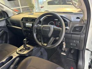 Isuzu D-Max 1.9TD double cab L auto - Image 12