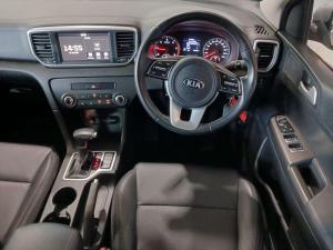 Kia Sportage 2.0 Crdi Ignite + automatic - Image 15