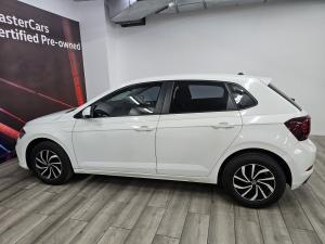 Volkswagen Polo hatch 1.0TSI - Image 13