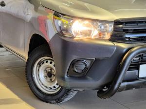 Toyota Hilux 2.4GD single cab S (aircon) - Image 13