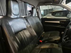 Toyota Hilux 2.4GD single cab S (aircon) - Image 14