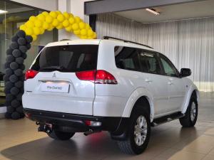 Mitsubishi Pajero Sport 2.5DI-D 4x4 Shogun auto - Image 4