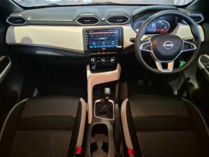 Nissan Magnite 1.0 Visia auto - Image 14