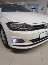 Volkswagen Polo hatch 1.0TSI Trendline - Image 8