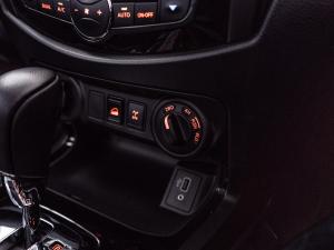 Nissan Navara 2.5DDTi double cab Pro-4X 4x4 Warrior - Image 23