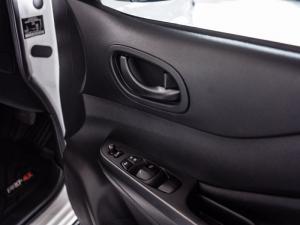 Nissan Navara 2.5DDTi double cab Pro-4X 4x4 Warrior - Image 13